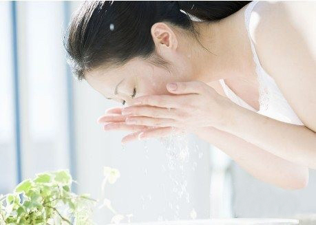 Calla-How To Clean The Skin Properly