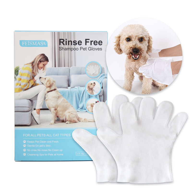 Hot Sale wash-free non woven household clean non irritating five finger dog cat wet wipes pet gloves